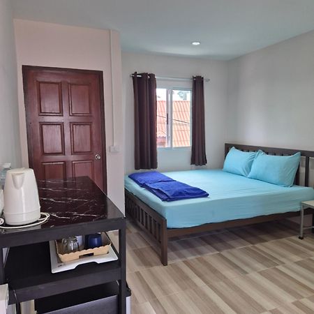 Sairee Center Guest House Тао Екстер'єр фото
