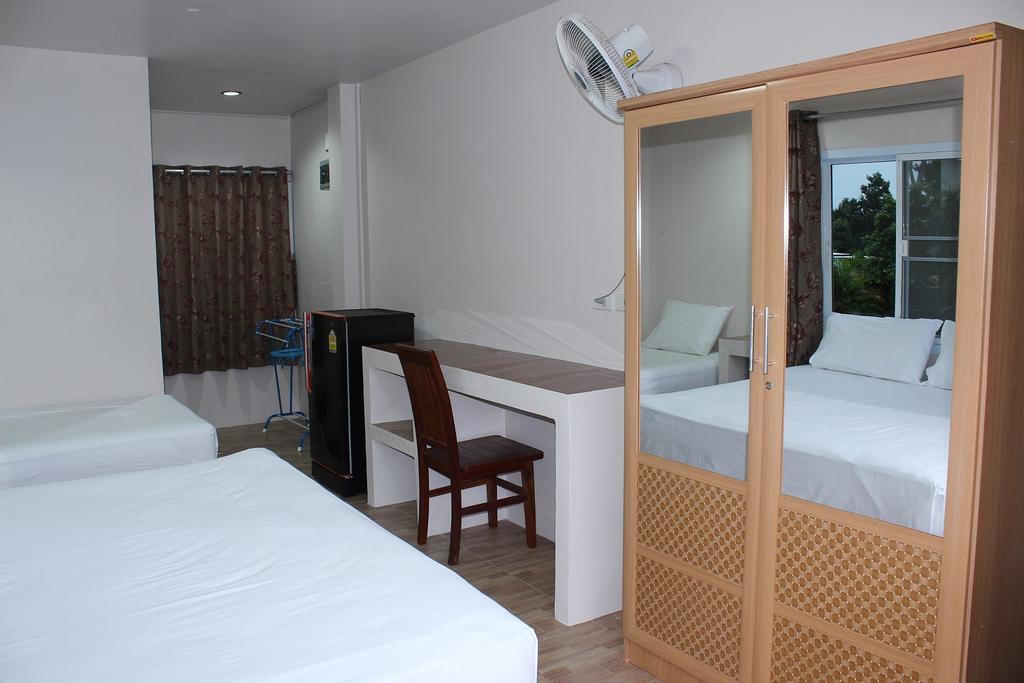 Sairee Center Guest House Тао Номер фото